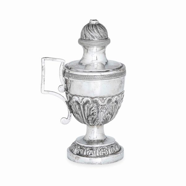 Stoppiniera. Argento fuso, sbalzato e cesellato. Firenze XIX secolo  - Asta Argenti da Collezione | Antichi - Associazione Nazionale - Case d'Asta italiane