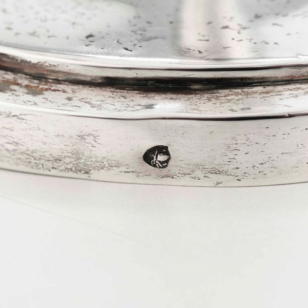 Coppia di candelieri Argento fuso e sbalzato. Roma, prima met� del XIX secolo, Maestro argentiere Francesco Colein (1795-1842)  - Asta Argenti da Collezione | Antichi - Associazione Nazionale - Case d'Asta italiane