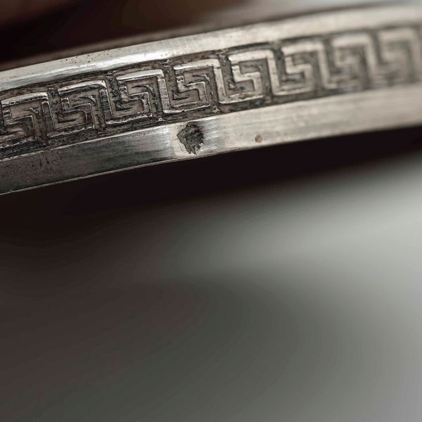 Stoppiniera. Argento fuso, sbalzato e cesellato. Italia XIX secolo (marchi consunti di difficile lettura)  - Asta Argenti da Collezione | Antichi - Associazione Nazionale - Case d'Asta italiane