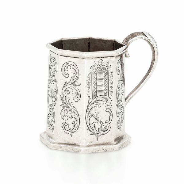 Mug. Argento fuso, sbalzato e cesellato. Londra 1852. Argentiere JAGA (non identificato)  - Asta Argenti da Collezione | Antichi - Associazione Nazionale - Case d'Asta italiane