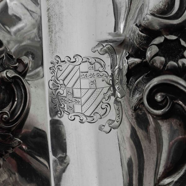 Calamaio. Argento fuso, sbalzato e cesellato. Londra 1839, argentieri Edward, John & William Barnard  - Asta Argenti da Collezione | Antichi - Associazione Nazionale - Case d'Asta italiane
