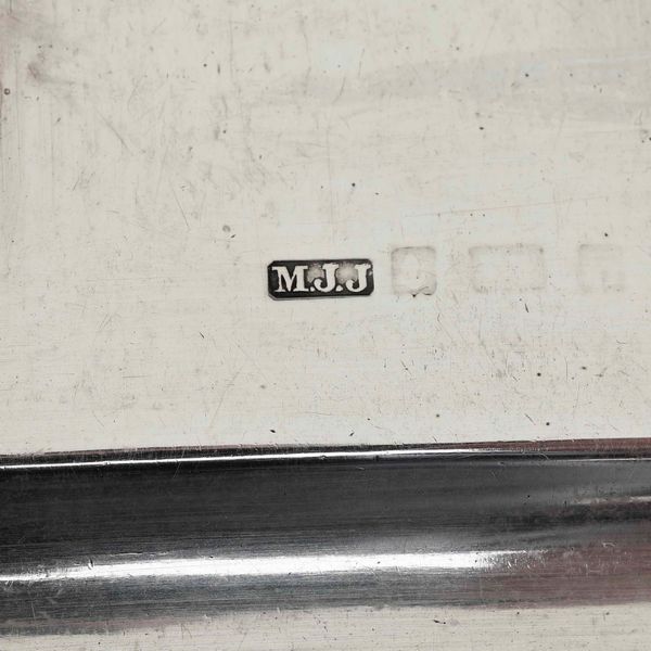 Calamaio. Argento fuso, sagomato e vetro. Marchi della citt� di Birmingham per l�anno 1901 e dell�argentiere MJJ (non identificato)  - Asta Argenti da Collezione | Antichi - Associazione Nazionale - Case d'Asta italiane