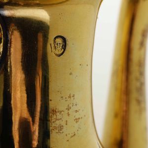 Caffettiera. Argento fuso, sbalzato, cesellato e dorato. Francia XVIII-XIX secolo. Marchi in uso dal 1798 al 1809. Argentiere J.B. Piat  - Asta Argenti da Collezione | Antichi - Associazione Nazionale - Case d'Asta italiane