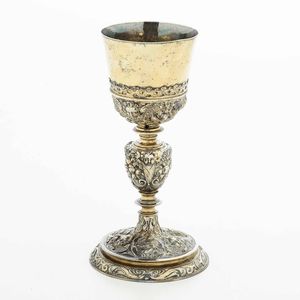 Calice. Argento fuso, tornito, sbalzato, cesellato e dorato. Genova prima met� del XVIII secolo, marchio della �Torretta� senza datario e dell�argentiere EV (non identificato)  - Asta Argenti da Collezione | Antichi - Associazione Nazionale - Case d'Asta italiane