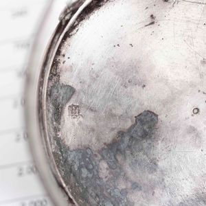 Coppia di acetoliere. Argento fuso, sbalzato, traforato e cesellato. Genova, ultimo ventennio del XVIII secolo. Marchio della �Torretta� con datario consunto  - Asta Argenti da Collezione | Antichi - Associazione Nazionale - Case d'Asta italiane