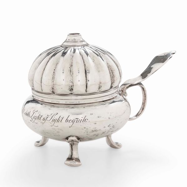 Stoppiniera. Argento fuso e sbalzato. Venezia seconda met� del XVIII secolo  - Asta Argenti da collezione | XX secolo - Associazione Nazionale - Case d'Asta italiane