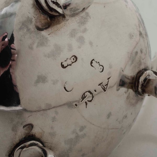 Stoppiniera. Argento fuso e sbalzato. Venezia seconda met� del XVIII secolo  - Asta Argenti da collezione | XX secolo - Associazione Nazionale - Case d'Asta italiane