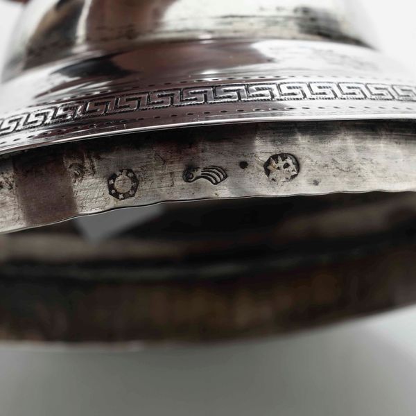 Zuccheriera. Argento fuso, sagomato e cesellato. Venezia XIX secolo  - Asta Argenti da collezione | XX secolo - Associazione Nazionale - Case d'Asta italiane