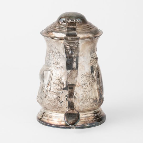 Tankard. Argento fuso e sbalzato. Londra 1756, argentiere W.W.  - Asta Argenti da collezione | XX secolo - Associazione Nazionale - Case d'Asta italiane