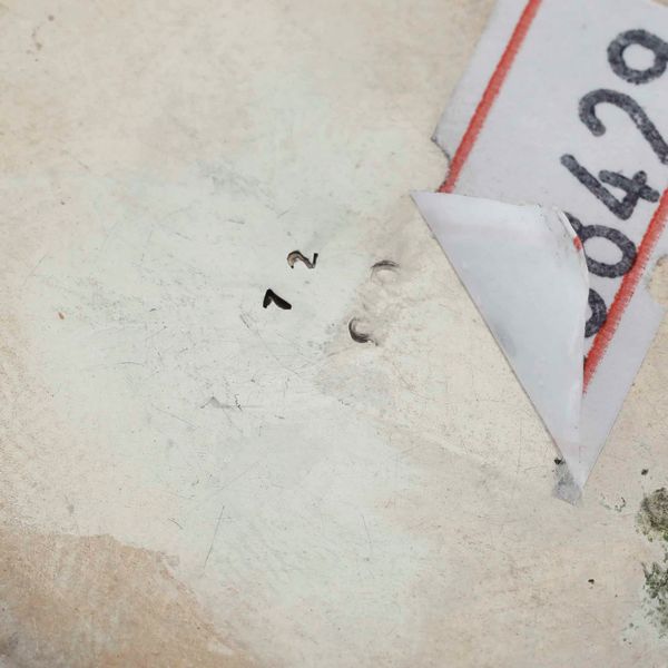 Due porta pillole e un porta sigarette. Argento cesellato, dorato e smaltato. Oreficeria italiana della prima met� del XX secolo  - Asta Argenti da collezione | XX secolo - Associazione Nazionale - Case d'Asta italiane