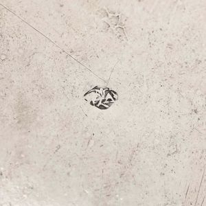 Due acetoliere. Argento primo titolo fuso, sbalzato e traforato. Genova XIX secolo, marchi con aquila e delfino in uso dal 1825 al 1872 e dell�argentiere (non identificato)  - Asta Argenti da collezione | XX secolo - Associazione Nazionale - Case d'Asta italiane