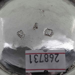 Mug. Argento fuso, sbalzato e cesellato. Londra 1749. Marchio dellargentiere consunto di difficile lettura  - Asta Argenti da collezione | XX secolo - Associazione Nazionale - Case d'Asta italiane
