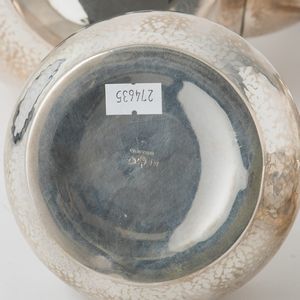 Servizio da t� e caff�. Argenteria milanese del XX secolo. Bollo con fascio littorio in uso dal 1935 al 1945. Argentiere Eros Genazzi  - Asta Argenti da collezione | XX secolo - Associazione Nazionale - Case d'Asta italiane