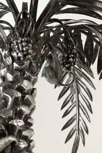 Monumentale fontana centrotavola. Argento fuso, sbalzato, cesellato e base circolare in malachite. Argenteria artistica italiana della prima met� del XX secolo  - Asta Argenti da collezione | XX secolo - Associazione Nazionale - Case d'Asta italiane