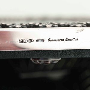 Tre cornici porta foto. Argento 925. Argenteria italiana del XX secolo. Argentiere Clementi Bologna per Maison Gian Maria Buccellati  - Asta Argenti da collezione | XX secolo - Associazione Nazionale - Case d'Asta italiane