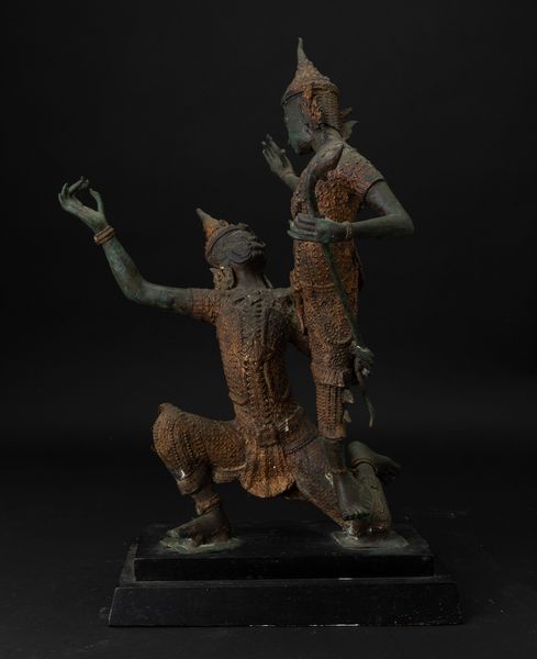 Gruppo in bronzo con tracce di doratura raffigurante due divinit�, Indonesia, XX secolo  - Asta Arte Orientale - Associazione Nazionale - Case d'Asta italiane
