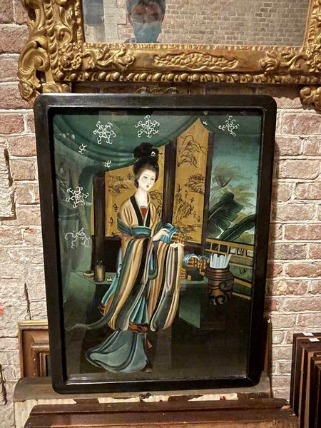 Cinque dipinti su vetro raffiguranti scene di vita comune, Cina, XX secolo  - Asta Arte Orientale - Associazione Nazionale - Case d'Asta italiane