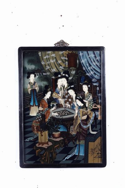 Coppia di dipinti su vetro raffiguranti scene di vita comune con cortigiane, Cina, XX secolo  - Asta Arte Orientale - Associazione Nazionale - Case d'Asta italiane