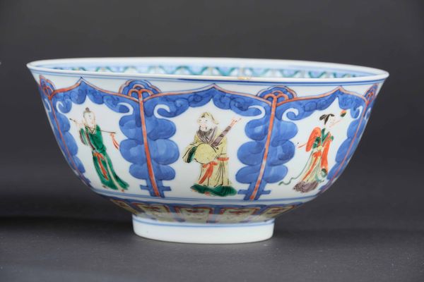 Coppia di ciotole in porcellana Famiglia Verde con figure di saggi entro riserve, Cina, Dinastia Qing, XIX secolo  - Asta Arte Orientale - Associazione Nazionale - Case d'Asta italiane