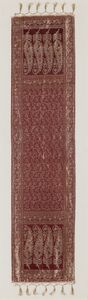 Tessuto in seta e fili dorati con decori vegetali, Persia, XIX secolo  - Asta Arte Orientale - Associazione Nazionale - Case d'Asta italiane