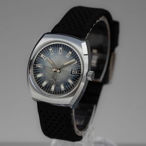 ODIEN - Orologio tonneu anni '70 in acciaio con quadrante blu soleil  - Asta Orologi  - Associazione Nazionale - Case d'Asta italiane