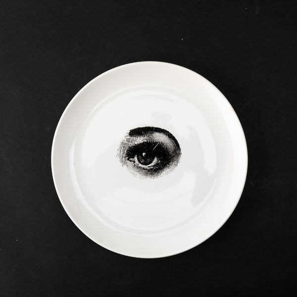 Piero Fornasetti : Milano, 1970  - Asta Solo Fornasetti - Associazione Nazionale - Case d'Asta italiane