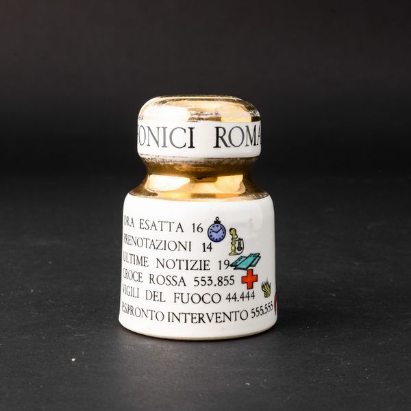 Piero Fornasetti : Milano, 1950  - Asta Solo Fornasetti - Associazione Nazionale - Case d'Asta italiane