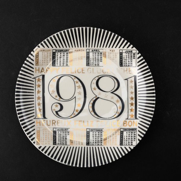 Piero Fornasetti : Milano, 1981  - Asta Solo Fornasetti - Associazione Nazionale - Case d'Asta italiane