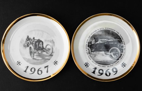 Piero Fornasetti : Milano, 1970 ca  - Asta Solo Fornasetti - Associazione Nazionale - Case d'Asta italiane