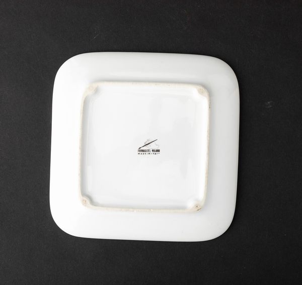 Piero Fornasetti : Milano, 1950  - Asta Solo Fornasetti - Associazione Nazionale - Case d'Asta italiane