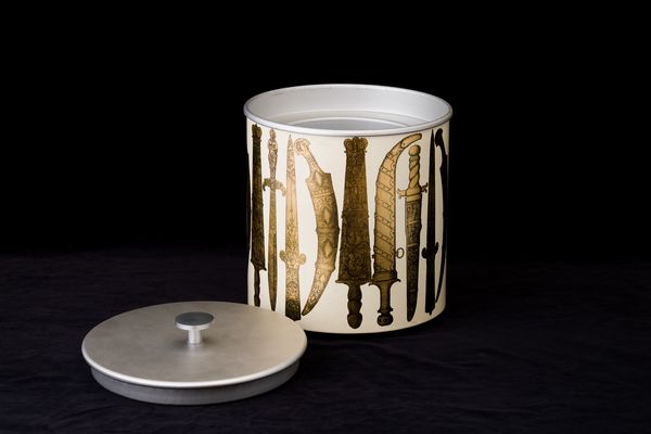 Piero Fornasetti : Milano, 1960 ca  - Asta Solo Fornasetti - Associazione Nazionale - Case d'Asta italiane