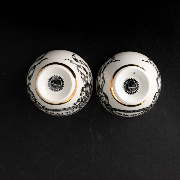 Piero Fornasetti : Milano, 1950  - Asta Solo Fornasetti - Associazione Nazionale - Case d'Asta italiane