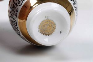 Piero Fornasetti : Milano, 1950  - Asta Solo Fornasetti - Associazione Nazionale - Case d'Asta italiane