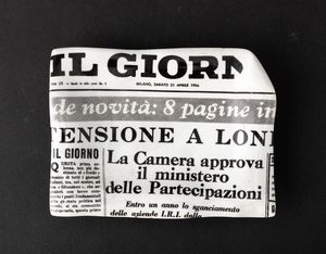 Piero Fornasetti : Milano, 1950  - Asta Solo Fornasetti - Associazione Nazionale - Case d'Asta italiane