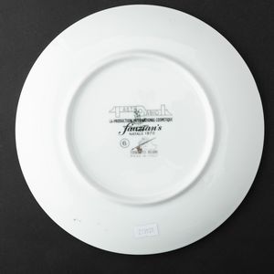 Piero Fornasetti : Milano, 1970 ca  - Asta Solo Fornasetti - Associazione Nazionale - Case d'Asta italiane