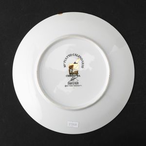 Piero Fornasetti : Milano, 1977  - Asta Solo Fornasetti - Associazione Nazionale - Case d'Asta italiane