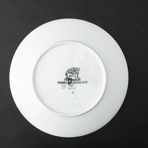 Piero Fornasetti : Milano, 1960 ca  - Asta Solo Fornasetti - Associazione Nazionale - Case d'Asta italiane