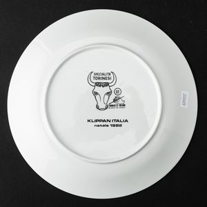 Piero Fornasetti : Milano, 1970 ca  - Asta Solo Fornasetti - Associazione Nazionale - Case d'Asta italiane