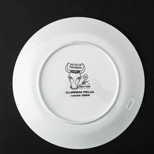 Piero Fornasetti : Milano, 1970 ca  - Asta Solo Fornasetti - Associazione Nazionale - Case d'Asta italiane