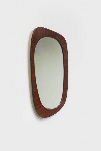 PRODUZIONE ITALIANA : Specchio con cornice in legno. Anni '50 cm 100x52  - Asta Design - Associazione Nazionale - Case d'Asta italiane