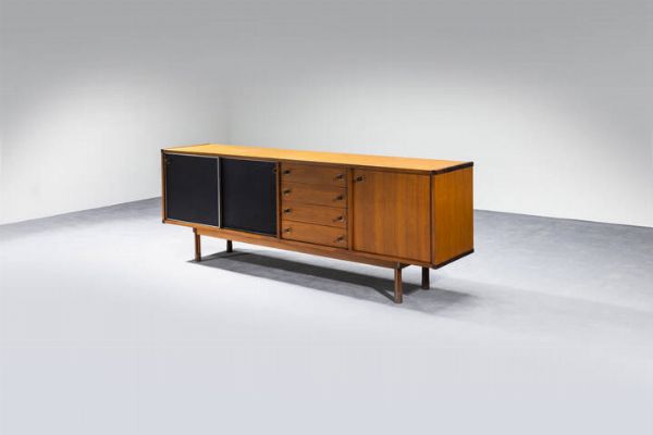 GEORGE COSLIN : Sibdeboard in legno. Anni '60 cm 78x217x45  - Asta Design - Associazione Nazionale - Case d'Asta italiane