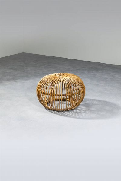 FRANCO ALBINI : Sgabello in giunco e malacca. Anni '50 cm 39x58  - Asta Design - Associazione Nazionale - Case d'Asta italiane