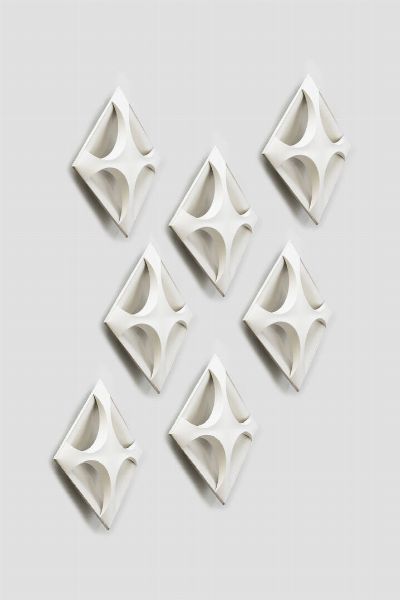 WITTE DIETER  KRUGER ROLF : Sette lampade da parete mod. Oyster  - Asta Design - Associazione Nazionale - Case d'Asta italiane