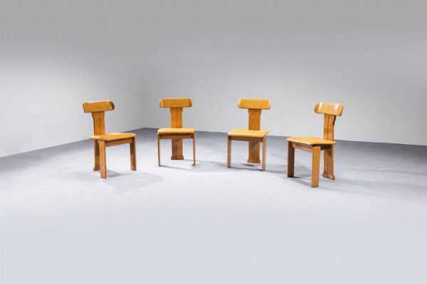 MARIO MARENCO : Quattro sedie in legno con seduta imbottita rivestita in vinilpelle. Prod. Mobilgirgi anni '70 cm 84x45x47  - Asta Design - Associazione Nazionale - Case d'Asta italiane