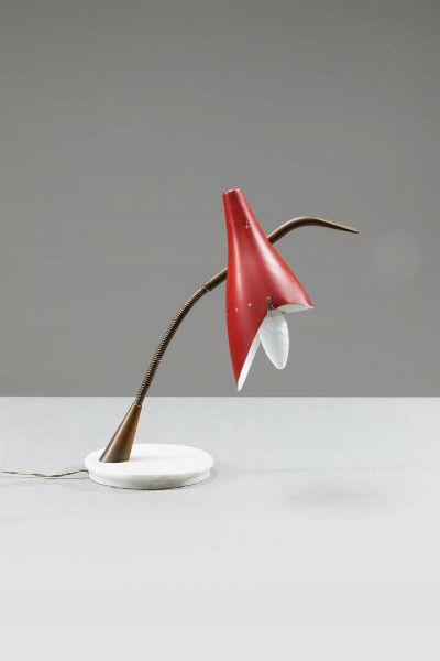 LUMEN : Lampada da tavolo in metallo brunito e metallo verniciato  base in marmo. Anni '50 h cm 43  - Asta Design - Associazione Nazionale - Case d'Asta italiane
