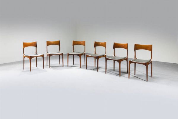 GIUSEPPE GIBELLI : Sei sedie con struttura in legno  seduta imbottita rivestita in skai. Prod.F.lli Maspero anni '50 cm 82x45x45  - Asta Design - Associazione Nazionale - Case d'Asta italiane