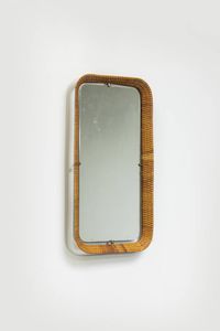 PRODUZIONE ITALIANA - Specchiera con bordo in bamboo intrecciato. Anni '60 cm 83x44