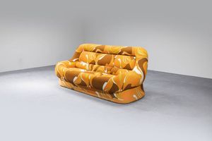 GUARNACCI EMILIO  PADOVANO FELIX  VAGNONI CLAUDIO - Divano mod. Nuava