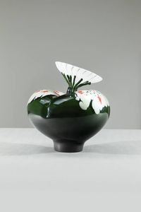 FLO PERKINS - Vaso in vetro soffiato in edizione limitata Firmato a punta sotto la base Venini 2008  es. 19/19 cm 28x28