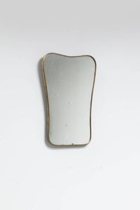 PRODUZIONE ITALIANA - Specchiera con bordo in ottone. Anni '50 cm 60x40